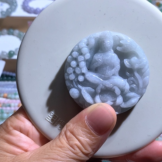 翡翠未镶嵌颈饰15