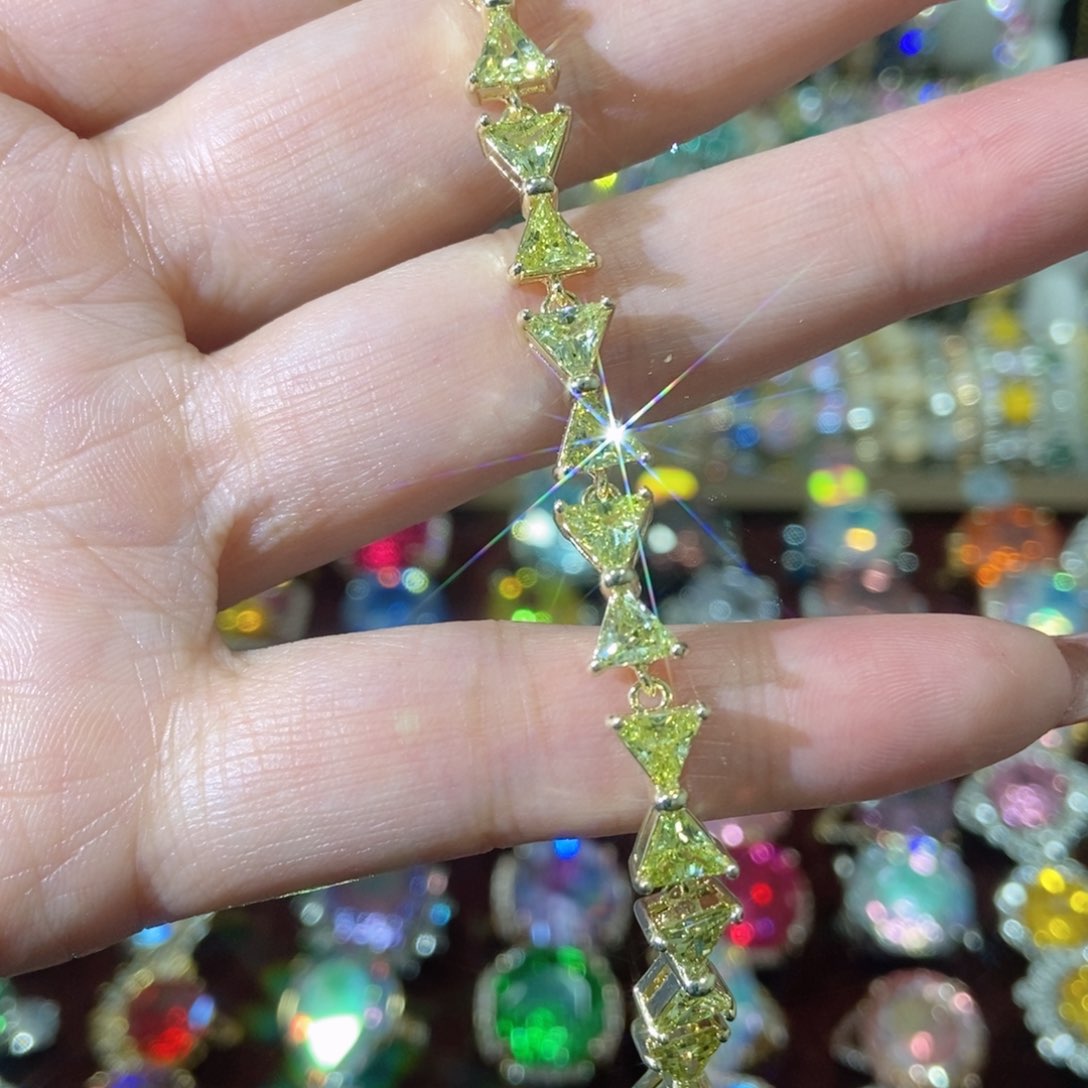 66锆石（处理）手链