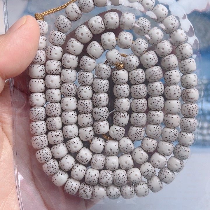 星月菩提吊坠瓦****安 星月