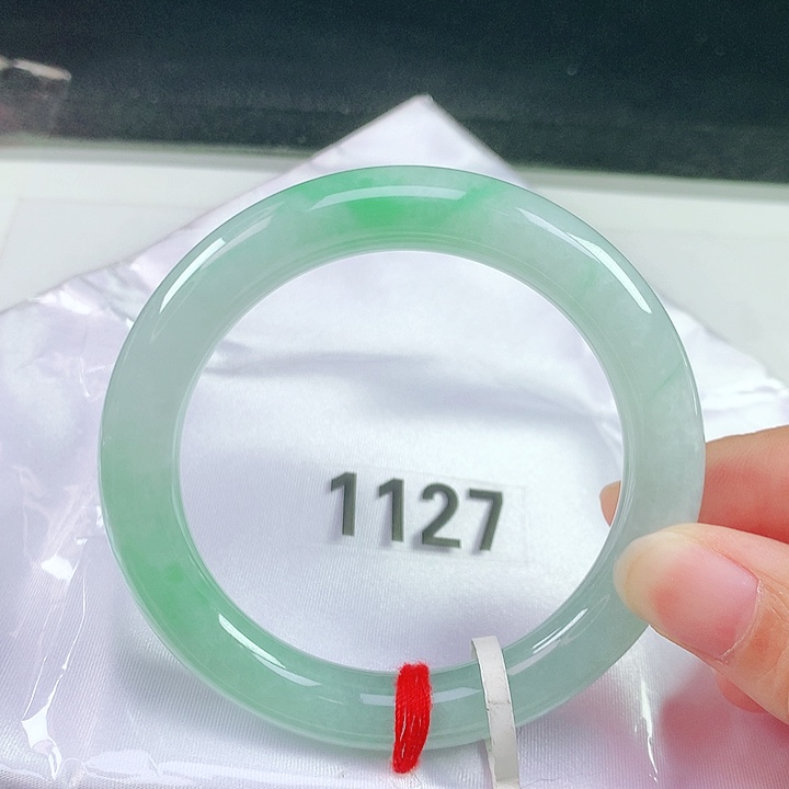 未镶嵌手镯翡翠翡翠