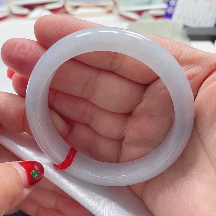 翡翠手镯（圆镯）未镶嵌缅甸翡翠手镯58圈