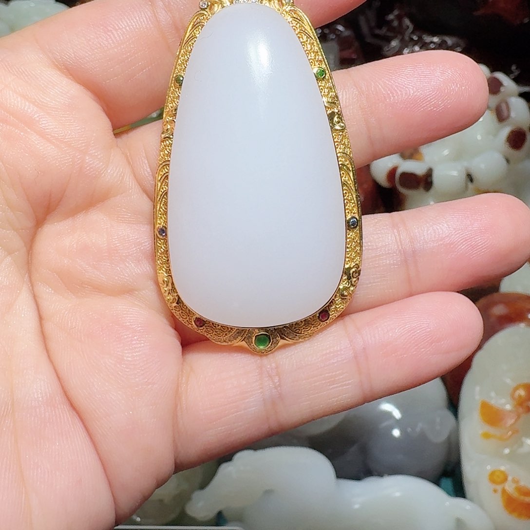 和田玉挂件未镶嵌