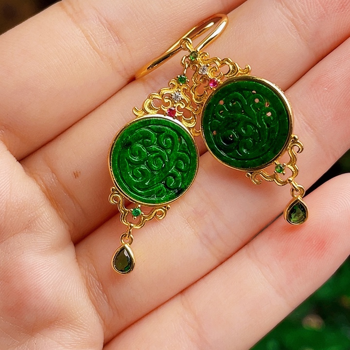 翡翠银S925镶嵌颈饰多样性