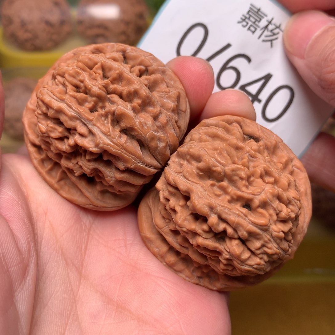 文玩核桃把件毕业汉高楼42