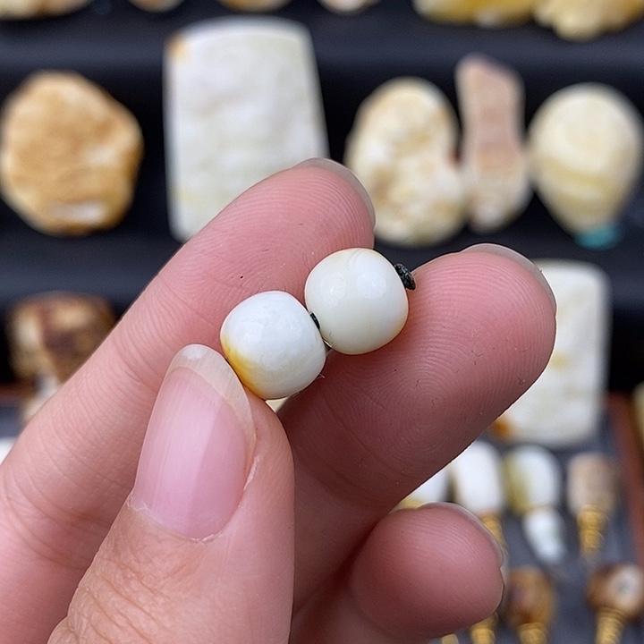 琥珀未镶嵌裸石9对珠c928