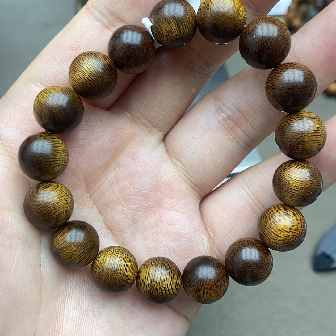 沉香碎屑沉香海南琼脂天香黄奇45号