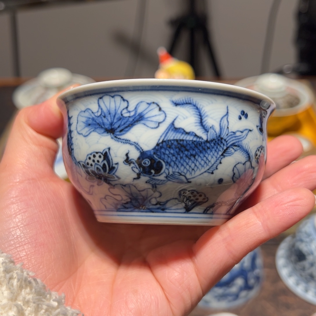 陶云林匠造淡海水鱼藻茶杯