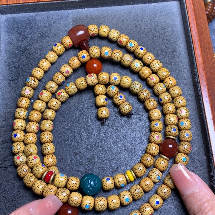 星月菩提吊坠菩提