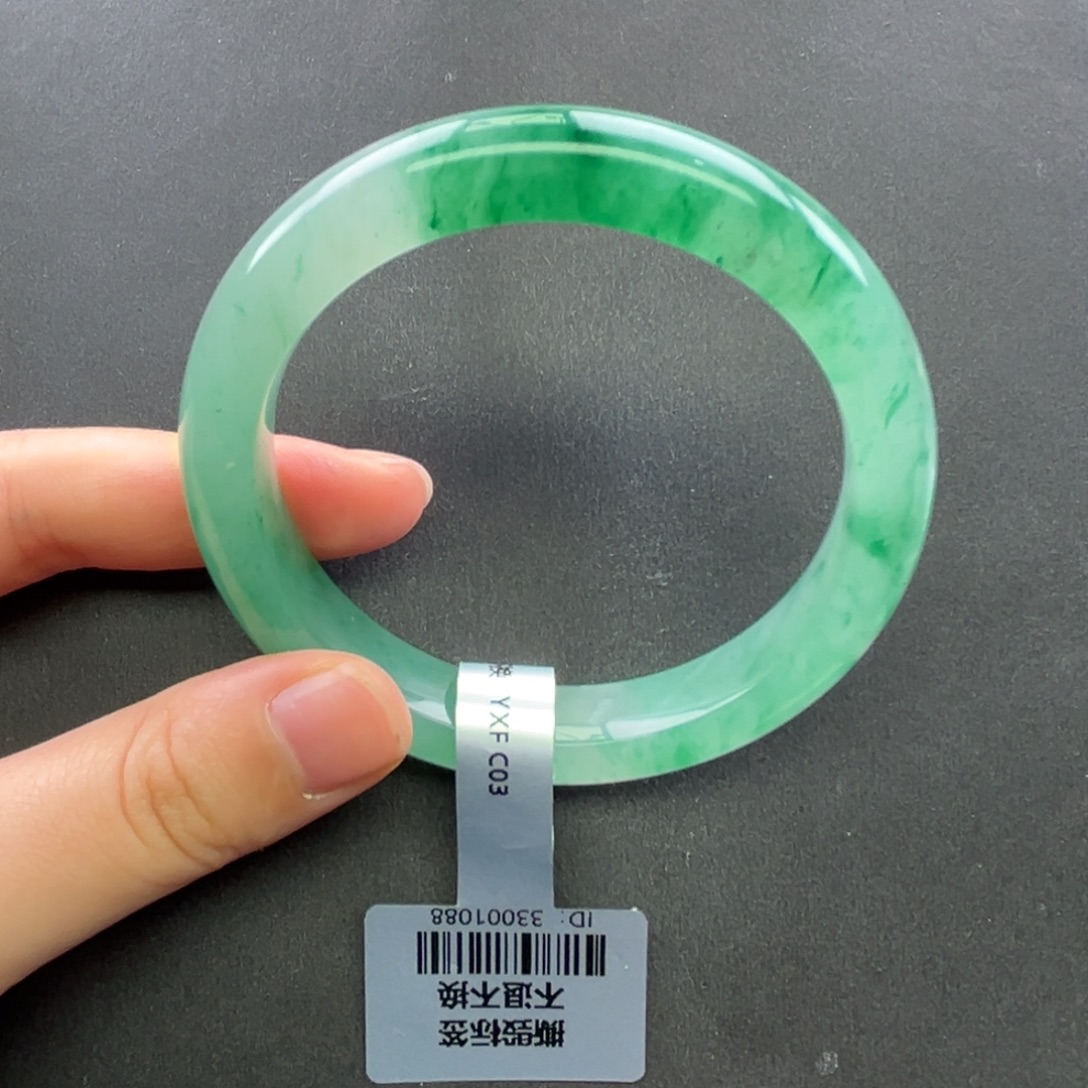 石英质玉未镶嵌手镯+瑶瑶55.0