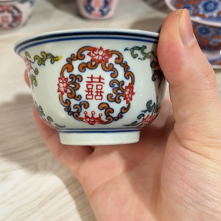 瓷片//////景德镇陶瓷杯子。绿。