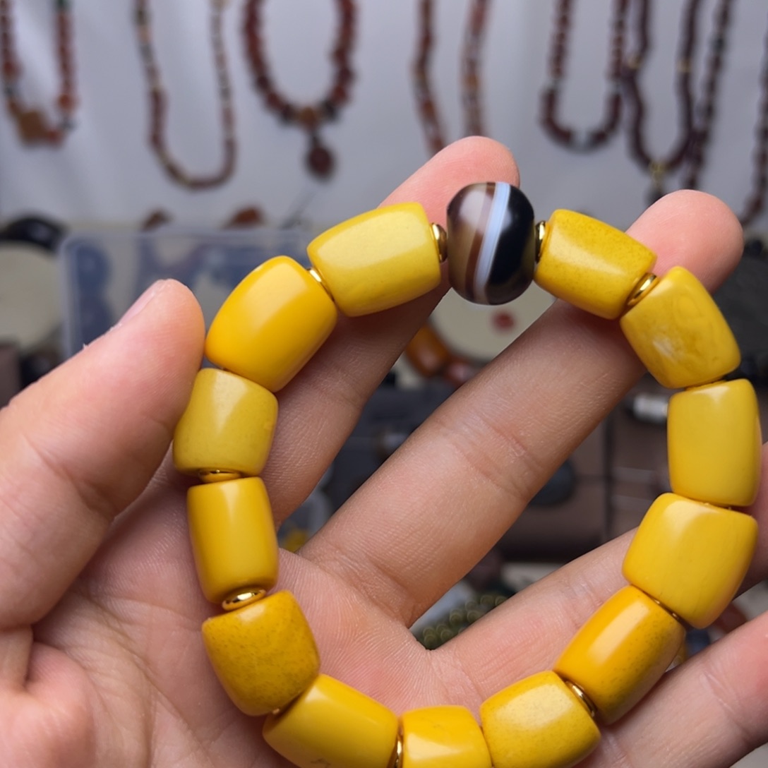 琥珀手链未镶嵌蜜蜡