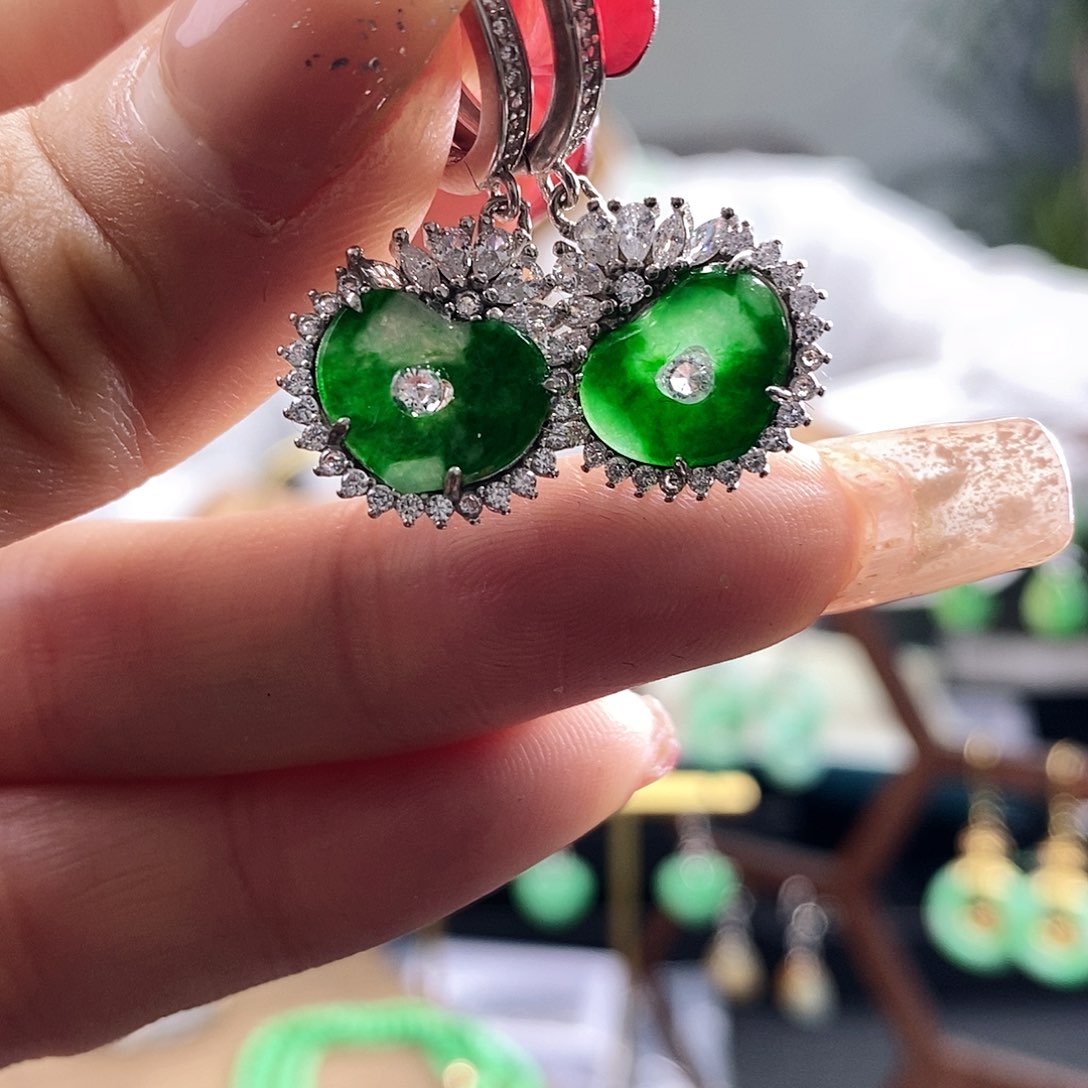 翡翠耳饰银S925镶嵌翡翠