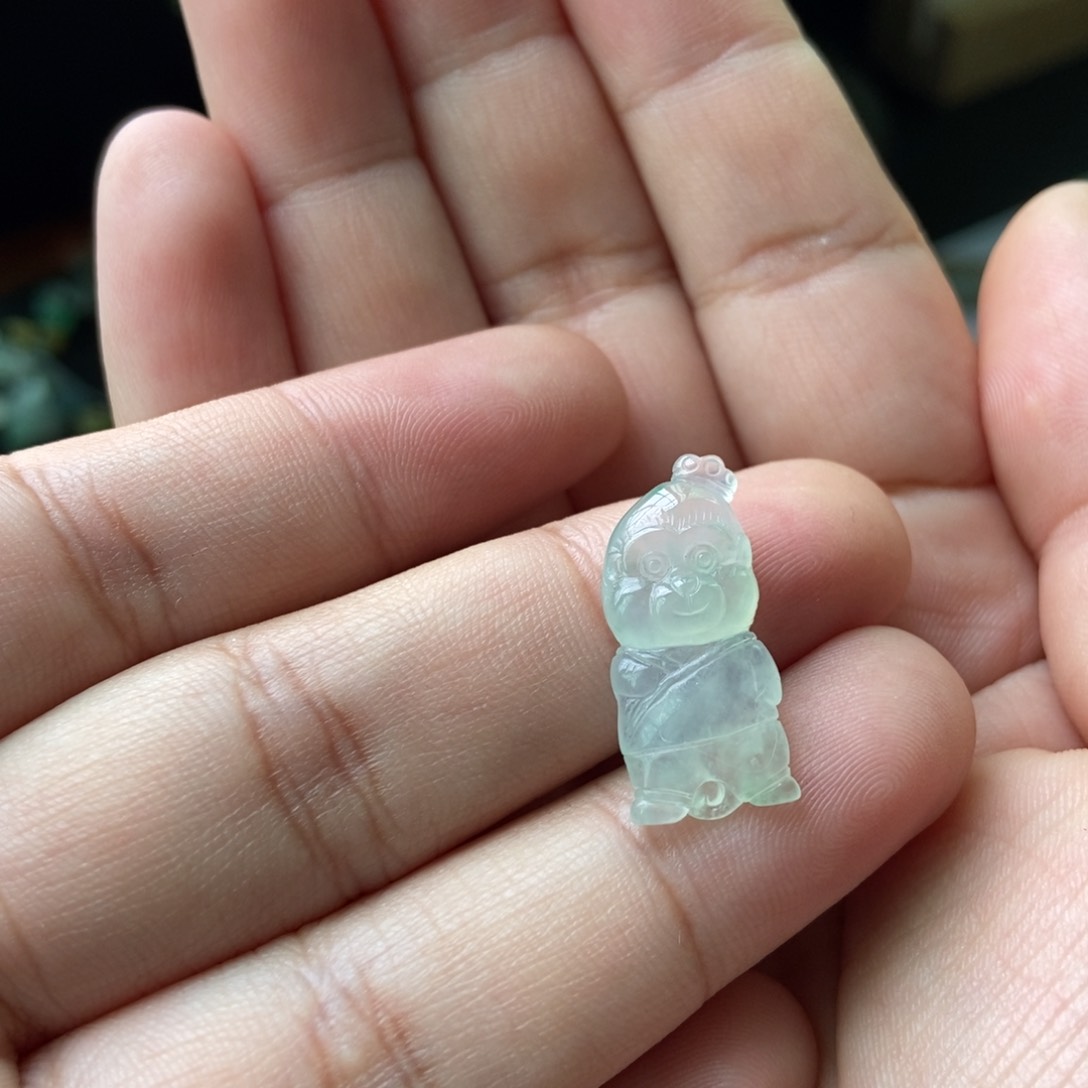 定制翡翠未镶嵌猴子