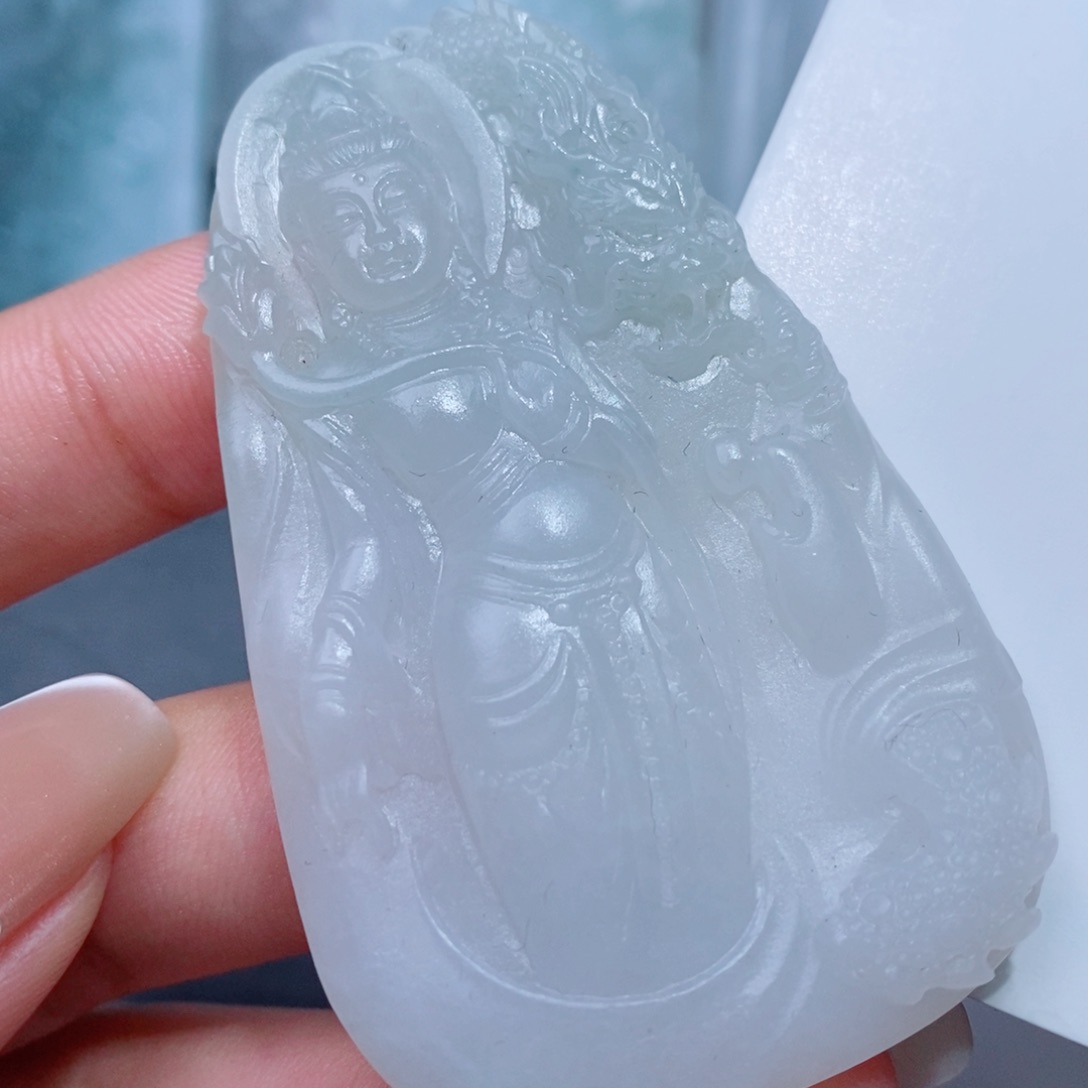 定制翡翠吊坠未镶嵌