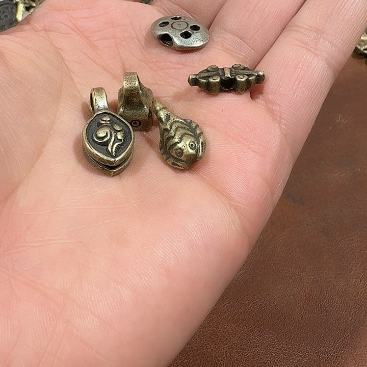 藏传文玩手串配饰