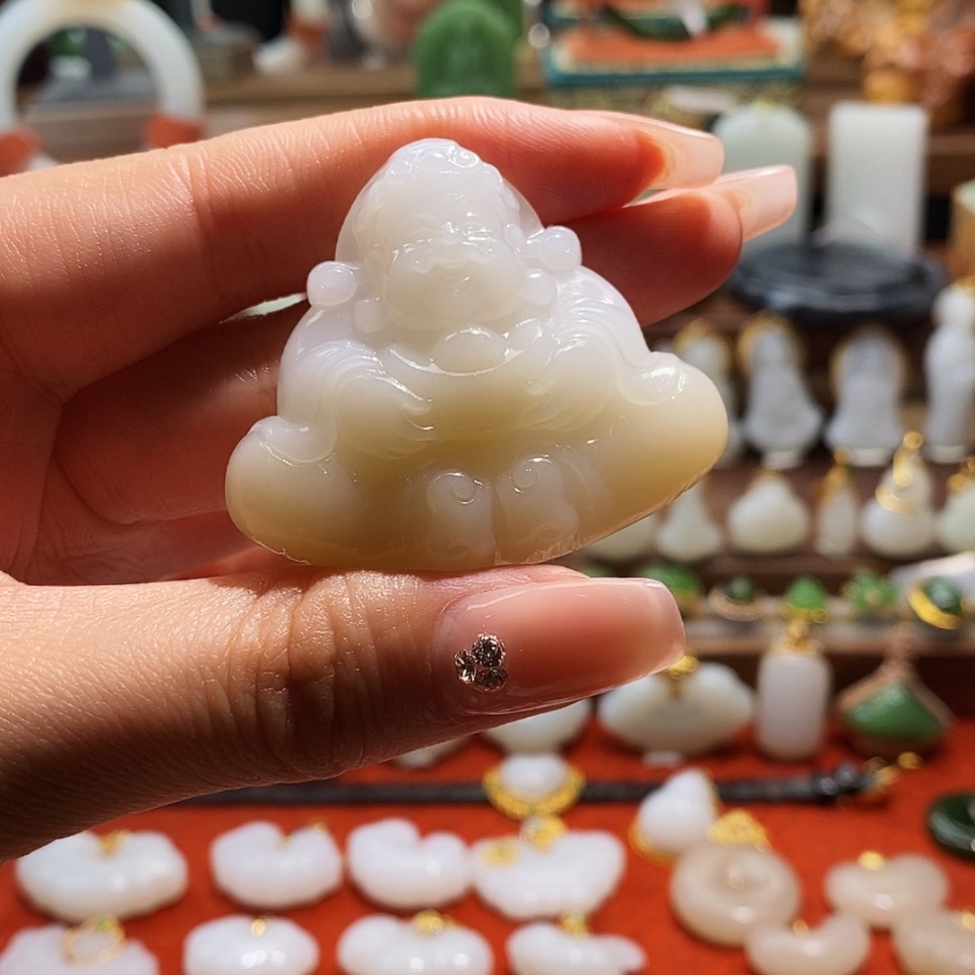 和田玉（糖玉）吊坠(不含链)未镶嵌缘