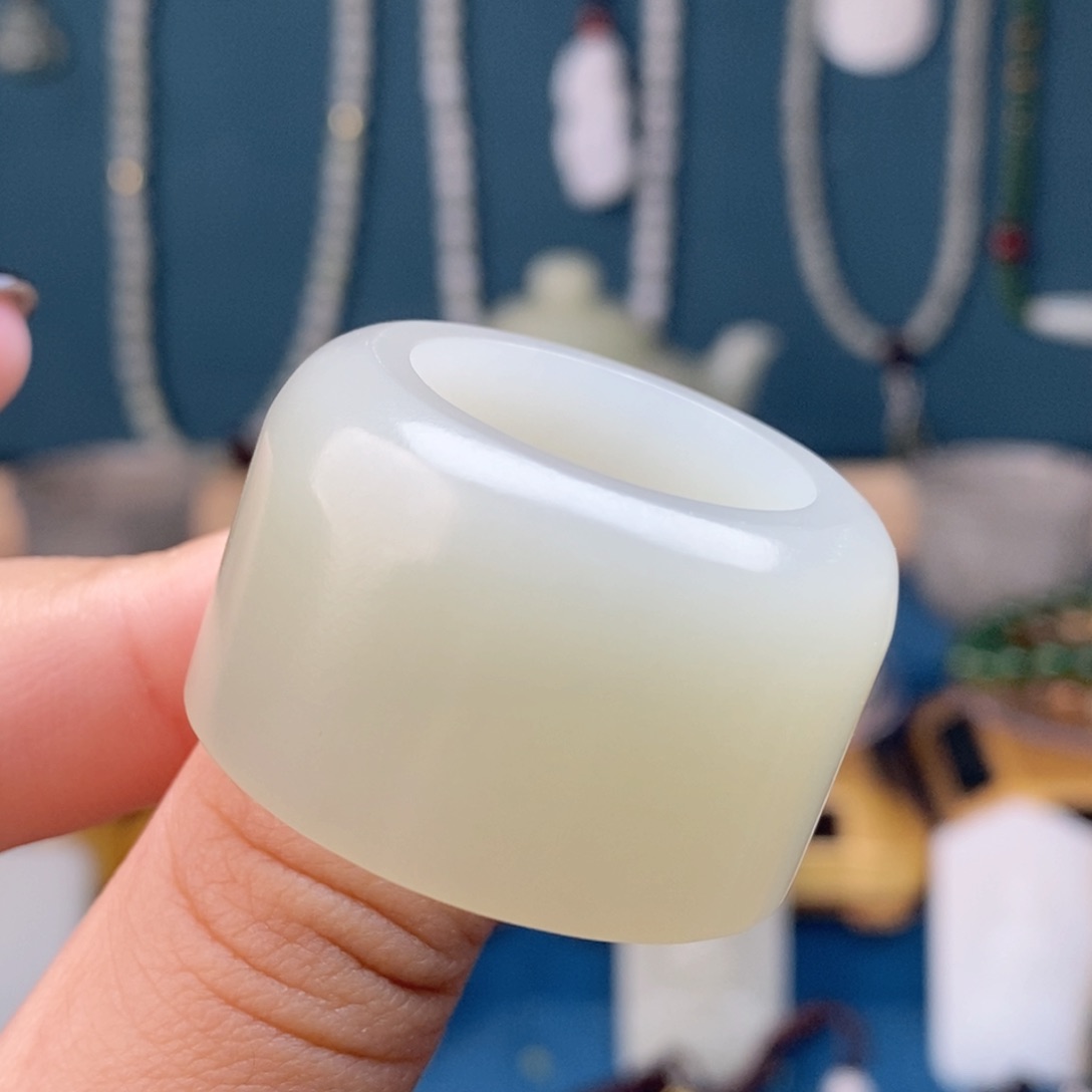 和田玉（糖玉）手链未镶嵌勒*i