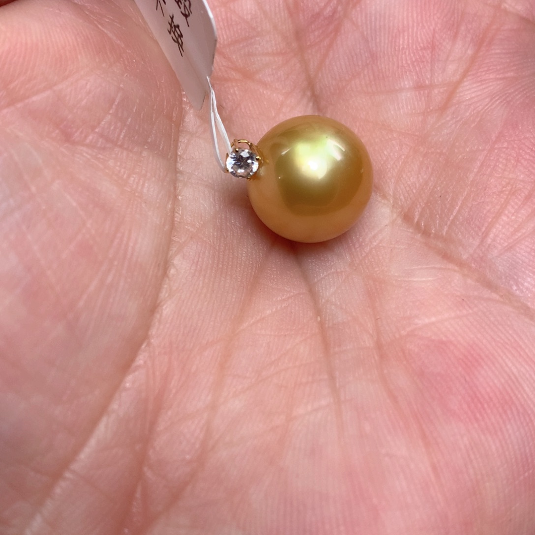 海水珍珠颈饰18K金镶嵌