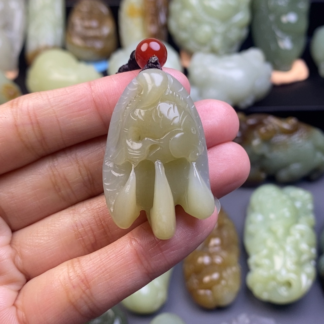 和田玉把件未镶嵌