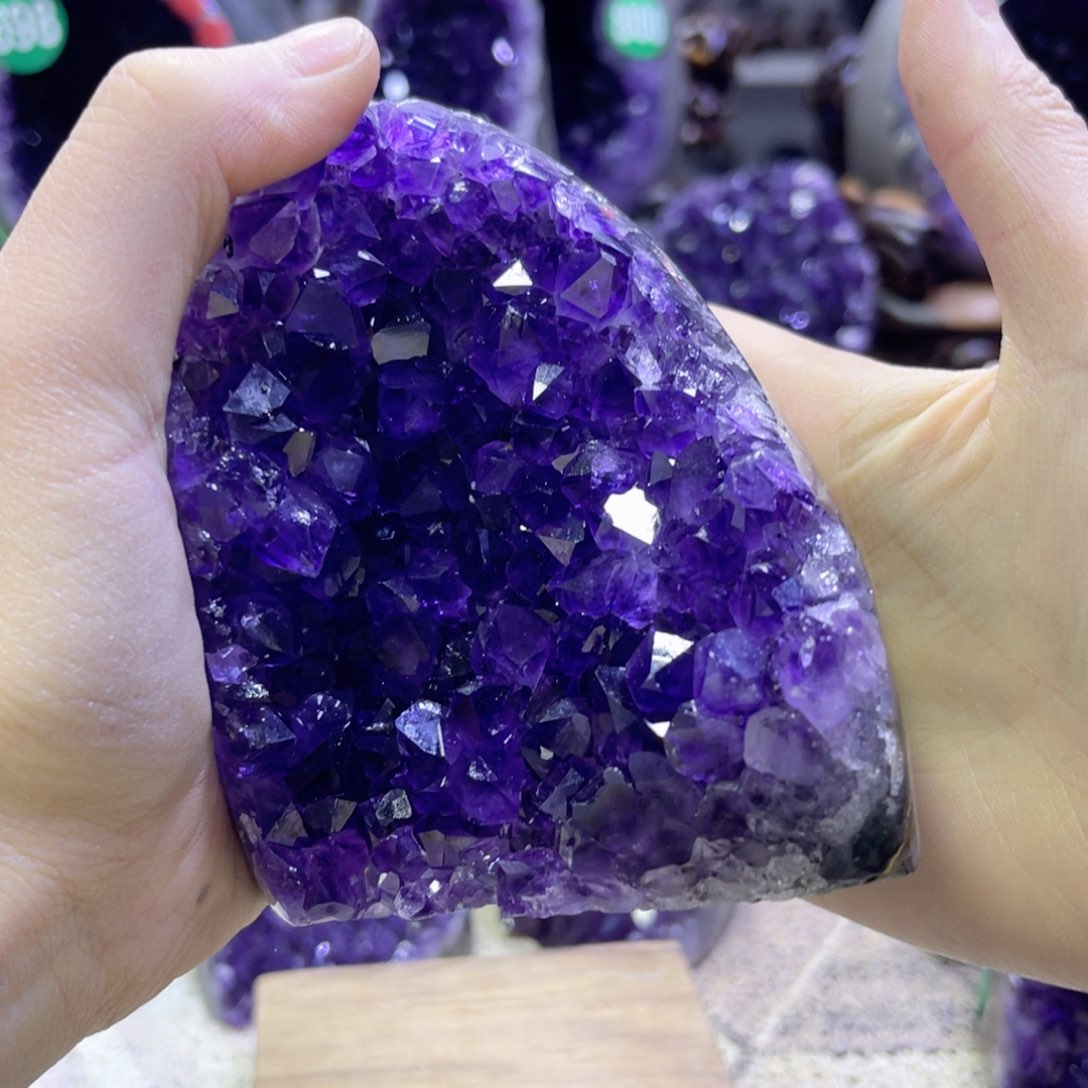 紫晶摆件未镶嵌紫水晶
