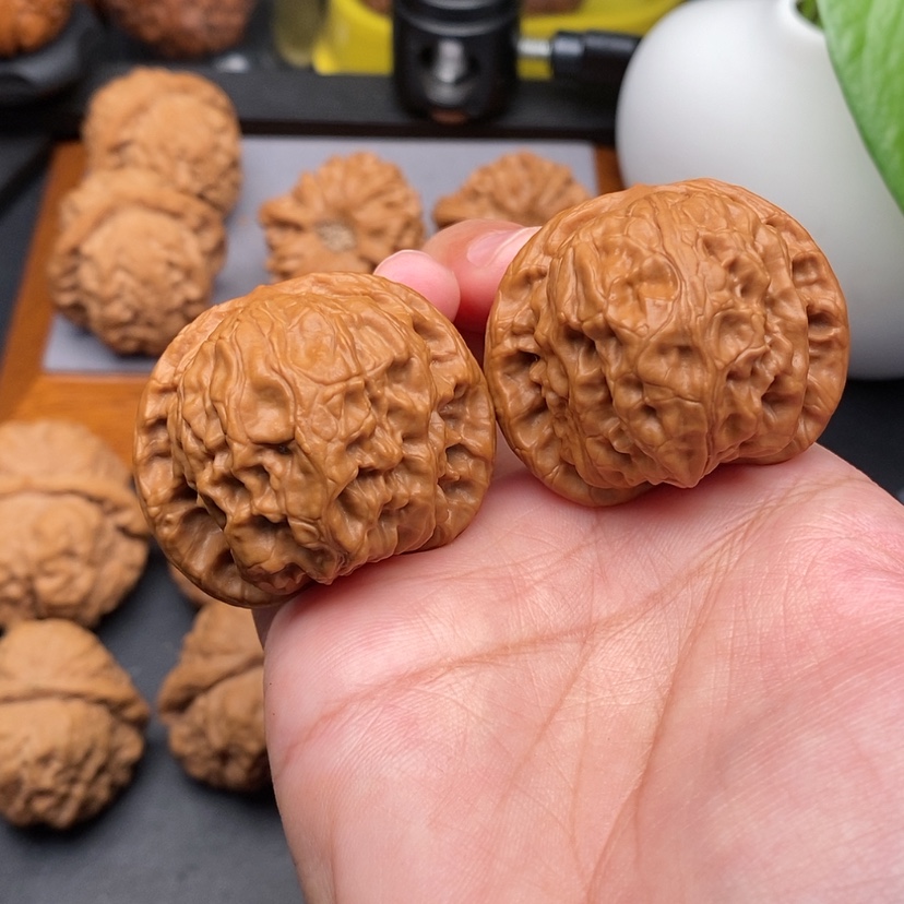 【闪购商品】文玩核桃把件野狼41