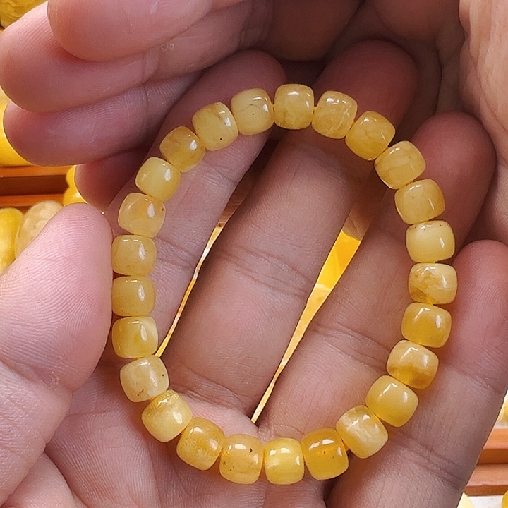 蜜蜡未镶嵌珠宝奇石单圈8.5mm