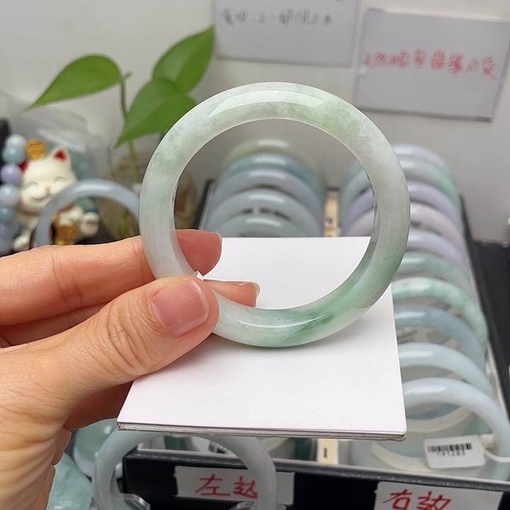 可***了翡翠未镶嵌手镯51正圈