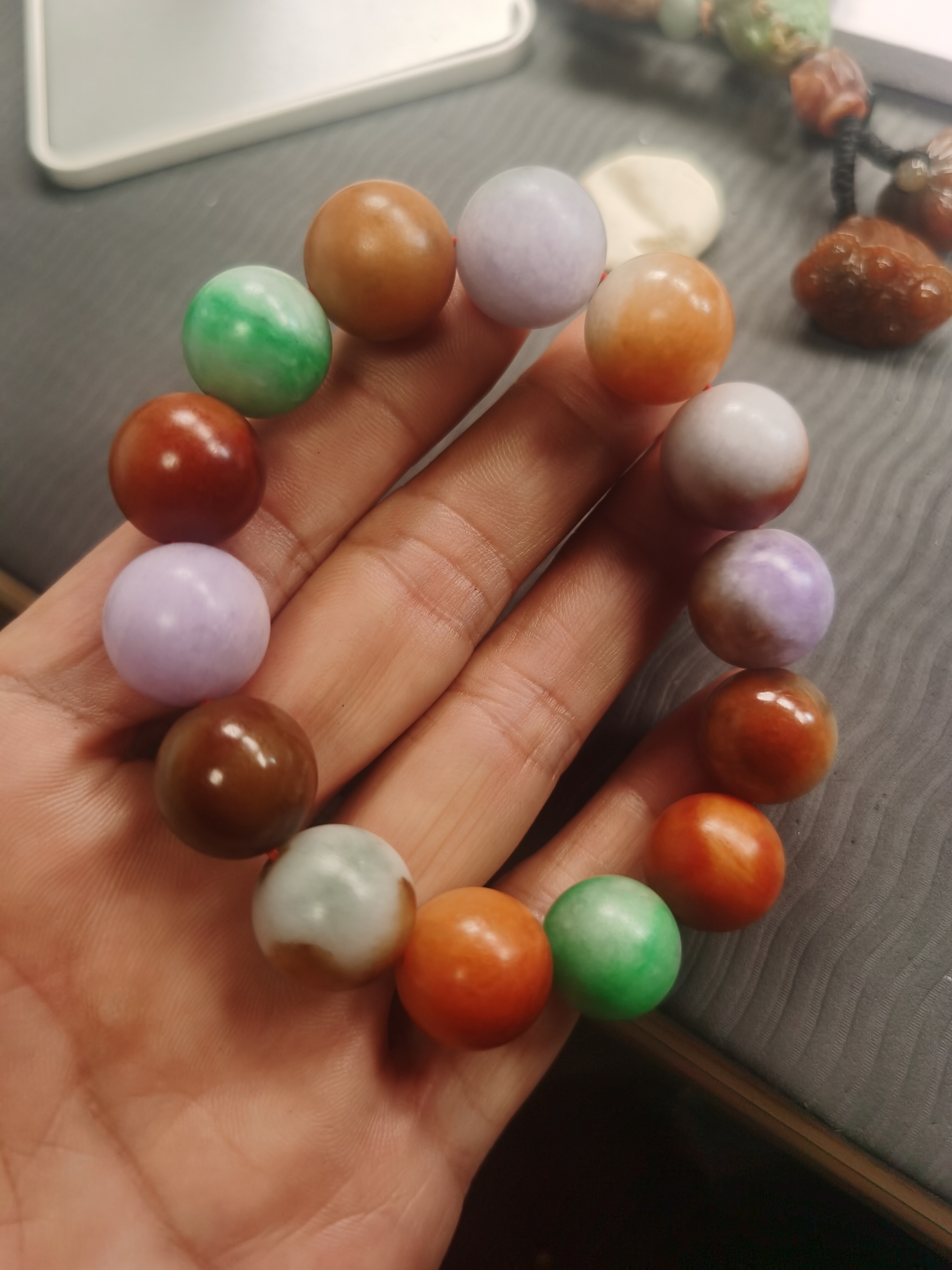 腾冲老料翡翠多宝手串