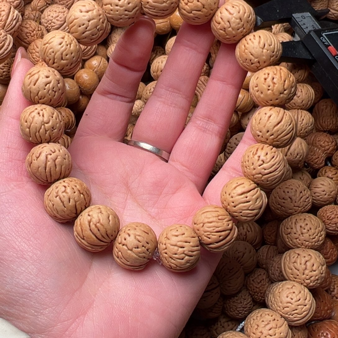 16尺寸肉纹元宝桃核