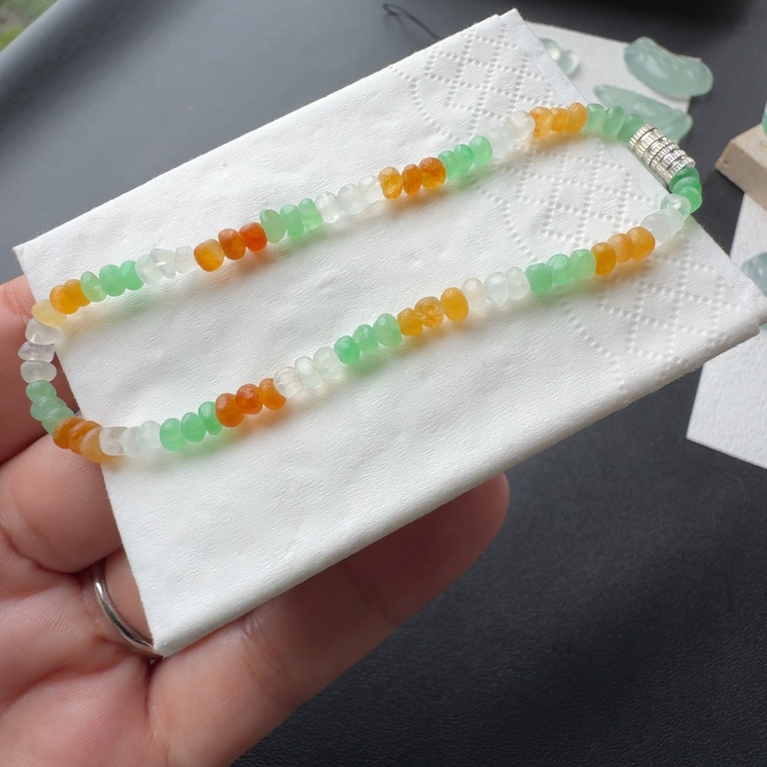 定制翡翠未镶嵌冰种三彩随行手链