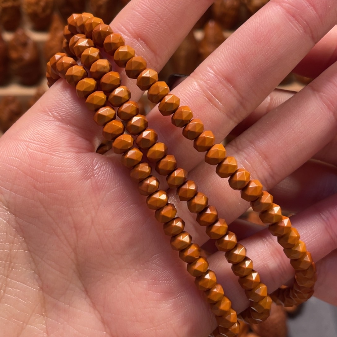 橄榄核手串/手链夏**田珠链。460。瑶