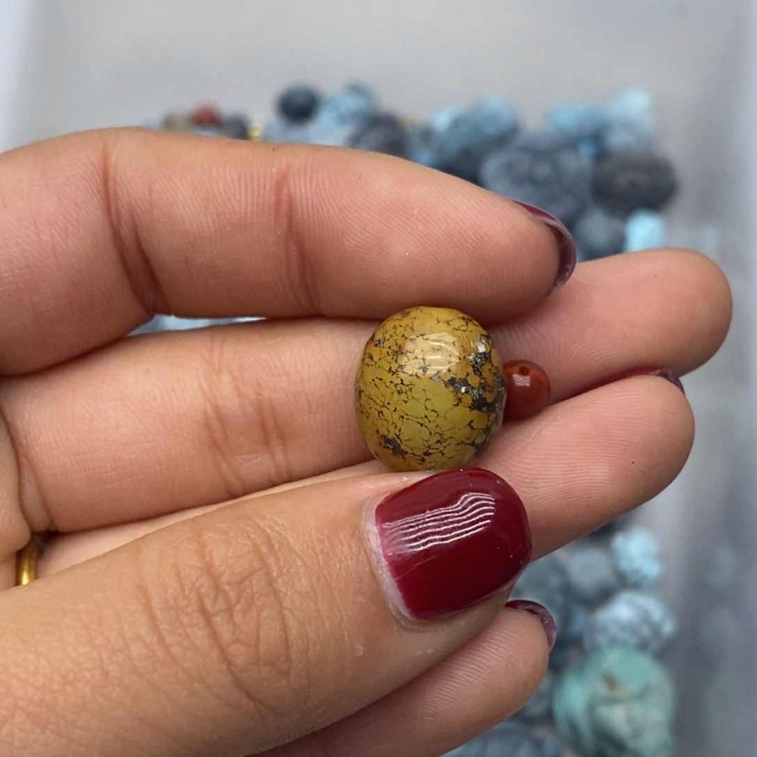 南红玛瑙未镶嵌珠宝奇石