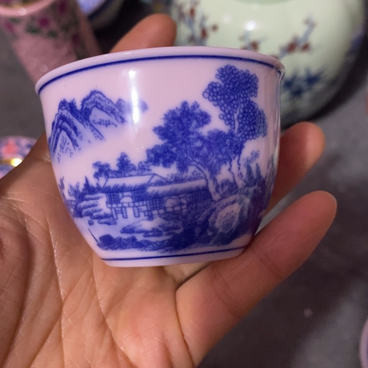 摆件陶红稀土青花富春山居图小缸杯