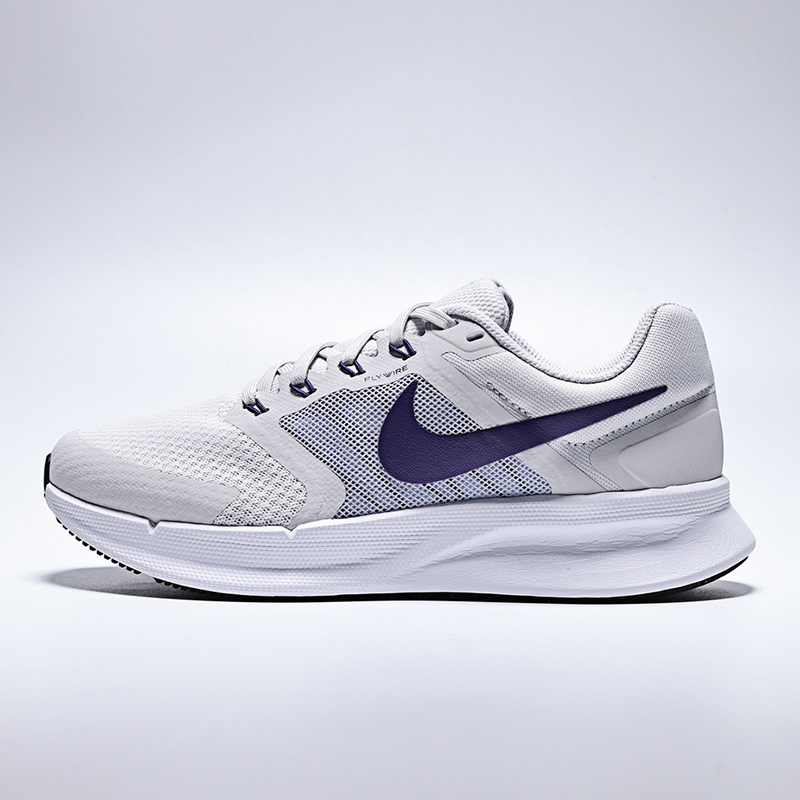 NIKE耐克女鞋运动跑鞋W RUN SWIFT 3运动训练跑步鞋DR2698-014