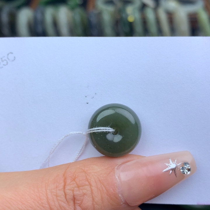 未镶嵌手镯和田玉5