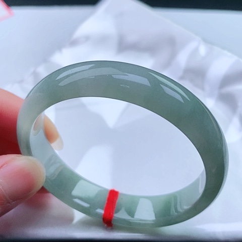 翡翠手镯未镶嵌30 号翡翠手镯