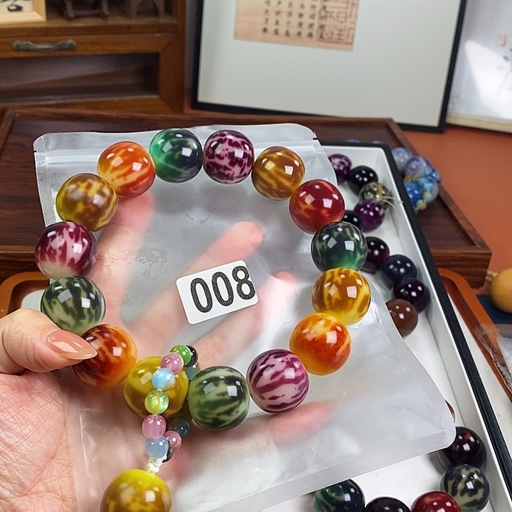 玛***雅吊坠白玉菩提微瑕手持不退换