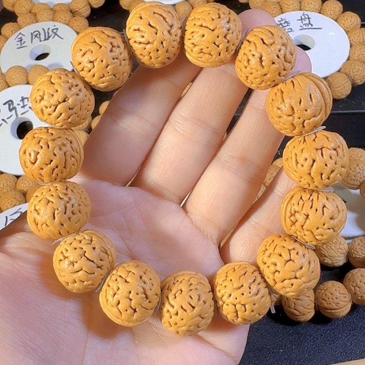 张***疯吊坠桃核盘锦奶豆桃核