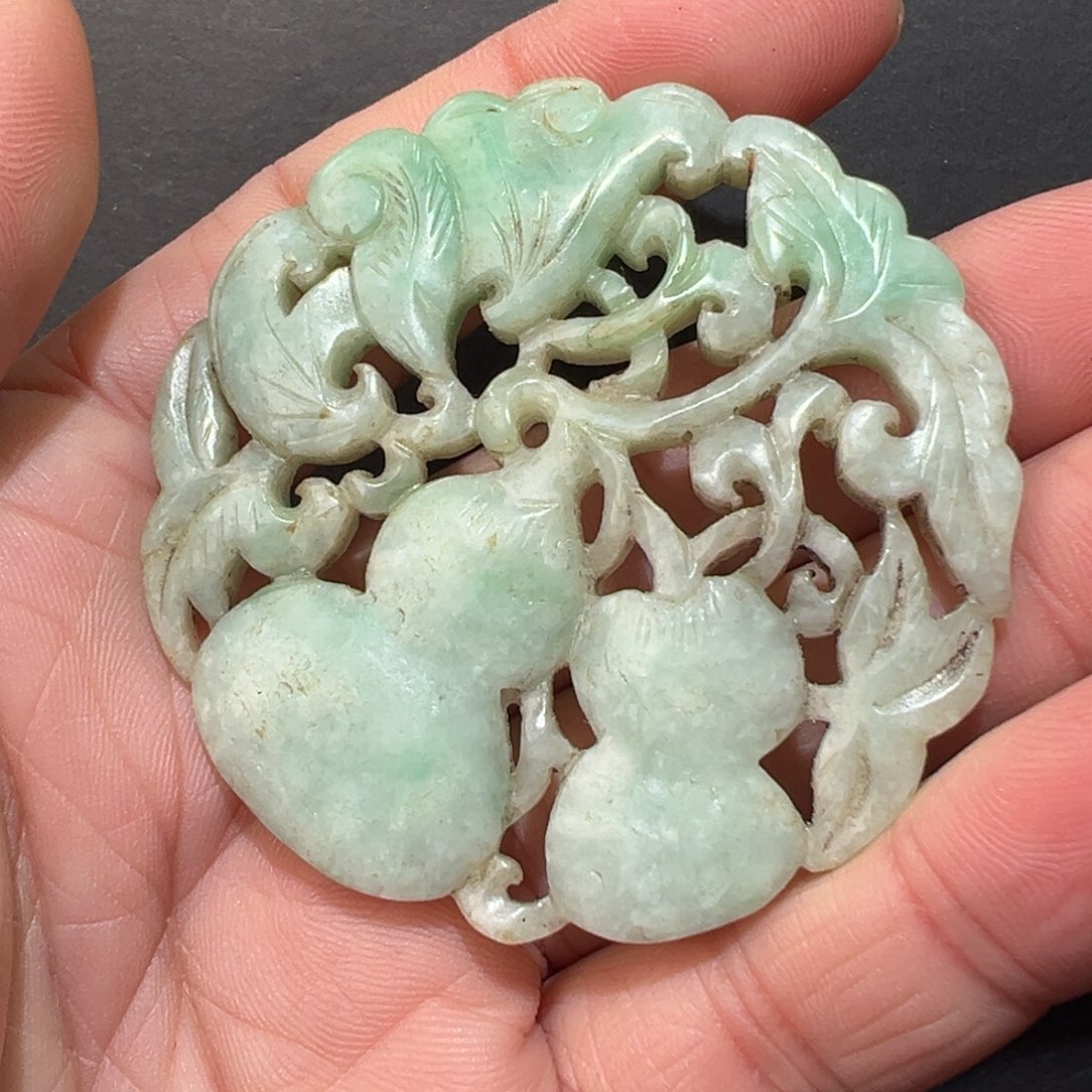 翡翠颈饰未镶嵌吊坠