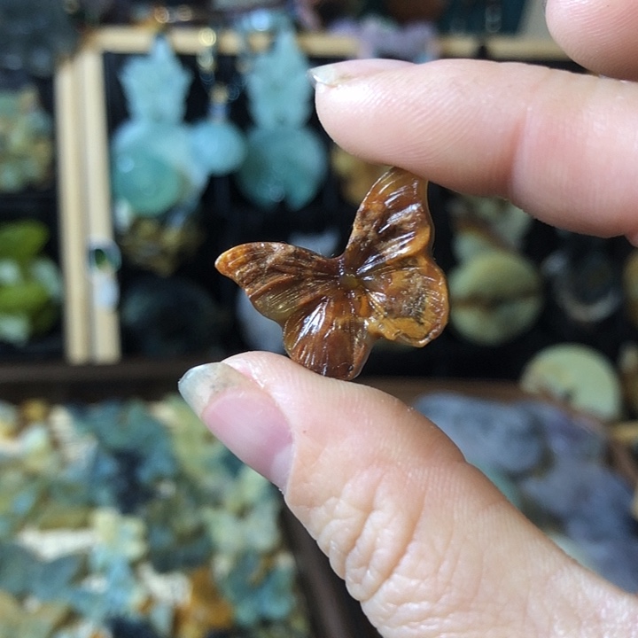 岫玉未镶嵌岫玉挂件