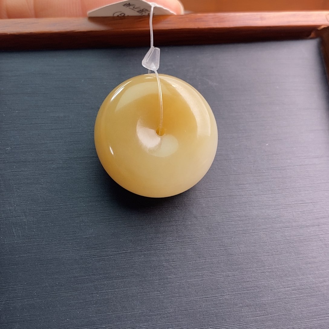 和田玉（糖玉）未镶嵌手镯