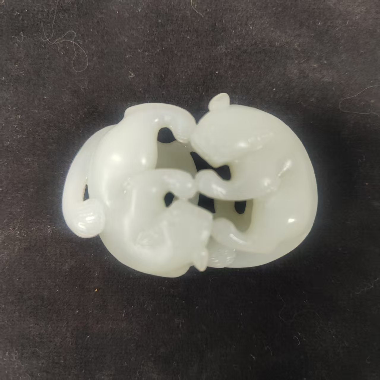 和田玉/白玉双獾手把件