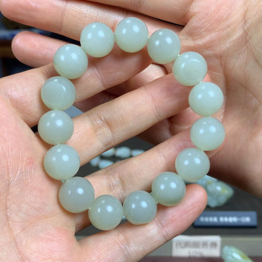 未镶嵌手链和田玉不***他