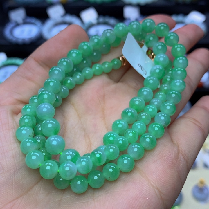 翡翠手链未镶嵌翡翠