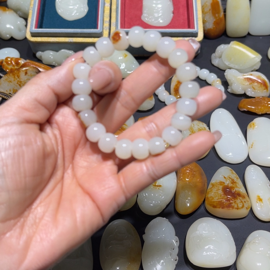 和田玉未镶嵌包链