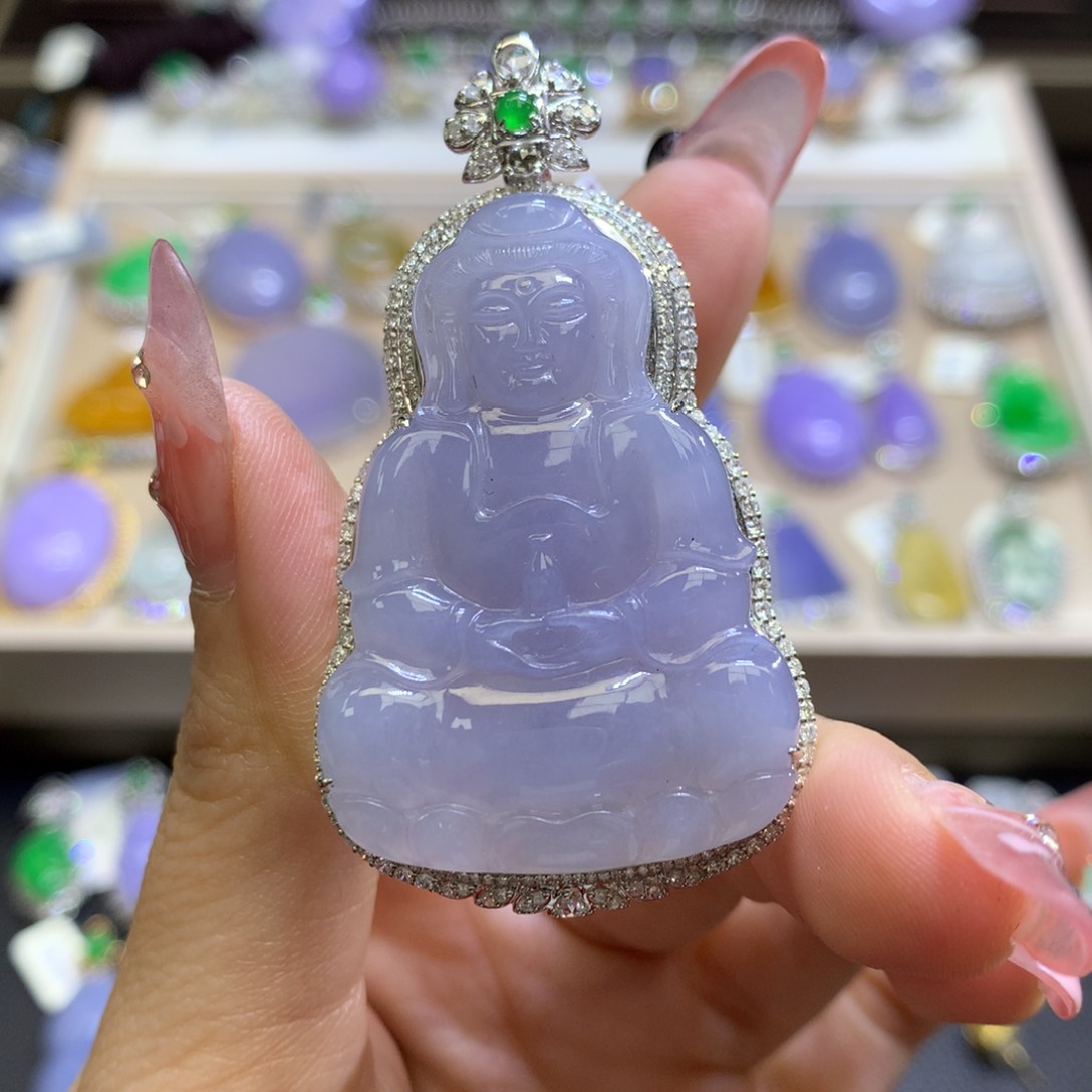 翡翠颈饰18K金镶嵌翡翠