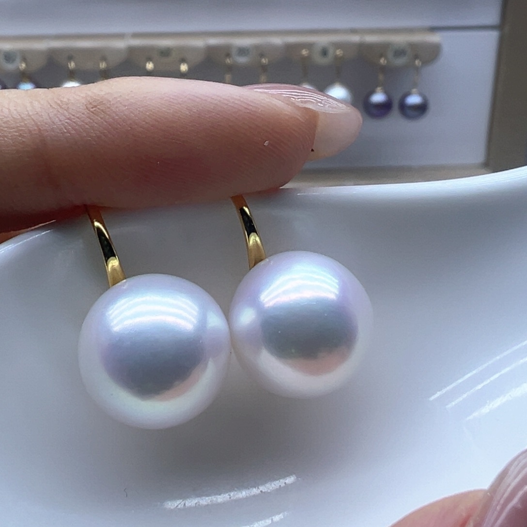 18K金镶嵌淡水珍珠耳饰