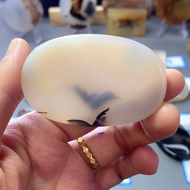 玛瑙/玉髓未镶嵌珠宝半成品