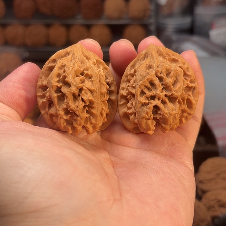 1文玩核桃承德粗筋40-311