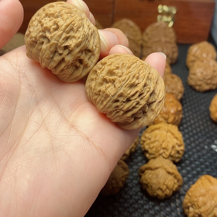 文玩核桃把件39磨盘